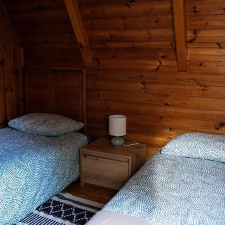 Villa Krokusowa 8 *