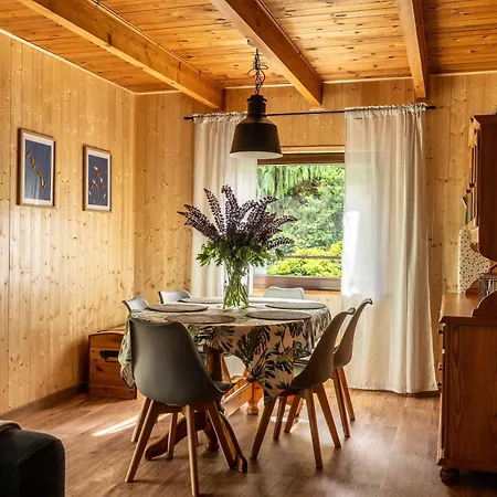Krokusowa 8 Villa *